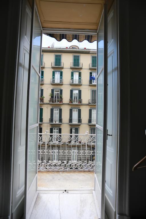 Youthhome B&B Naples Chambre photo